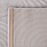 Dream 1112 Silver/Zilver Modern Vloerkleed Japandi Stijl Laagpolig Tapijt in een sfeervolle woonkamer