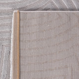 Dream 1113 Silver/Zilver Modern Vloerkleed Japandi Stijl Laagpolig Tapijt in een sfeervolle woonkamer