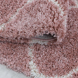 Hoogpolig Salsa Shaggy vloerkleed met modern ruitpatroon roze
