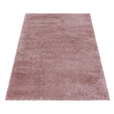 Roze hoogpolig fluffy shaggy tapijt