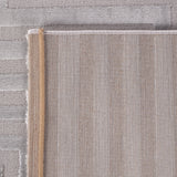 Dream 1111 Silver/Zilver Modern Vloerkleed Japandi Stijl Laagpolig Tapijt in een sfeervolle woonkamer