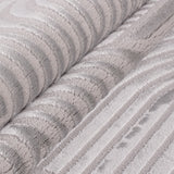 Dream 1112 Silver/Zilver Modern Vloerkleed Japandi Stijl Laagpolig Tapijt in een sfeervolle woonkamer