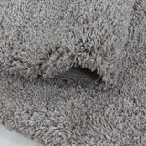 Zijaanzicht Beige hoogpolig fluffy shaggy vloerkleed