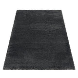 Zwarte hoogpolig fluffy shaggy vloerkleed