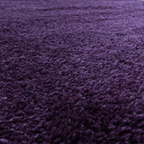 Detailfoto Paarse hoogpolig fluffy shaggy vloerkleed