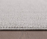 Loom 4300 Silver/ Zilver Laagpolig Duurzaam Geweven Vloerkleed Effen Binnen/Buiten Tapijt in een sfeervolle woonkamer