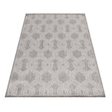 Onderhoudsvriendelijk outdoor vloerkleed Aruba, liggend op een zonnig terras.
